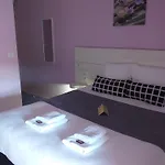 La Couronne Hotel 2*