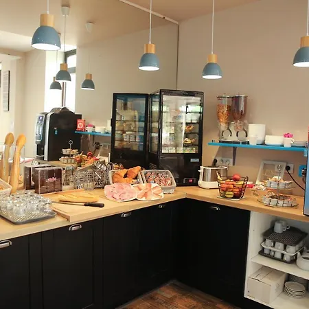 La Couronne Hotel 2*
