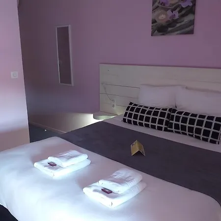 La Couronne Hotel 2*