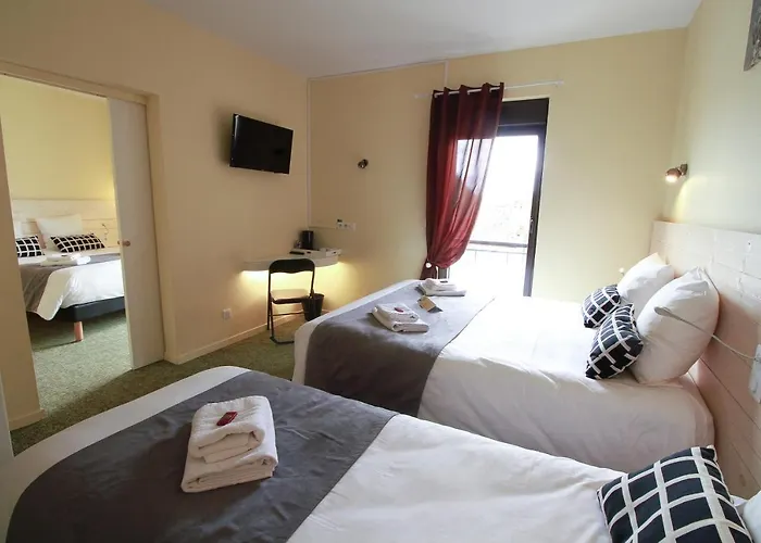 Hotell La Couronne 2*