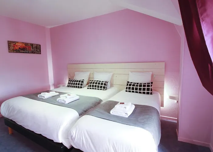 Hotell La Couronne 2*