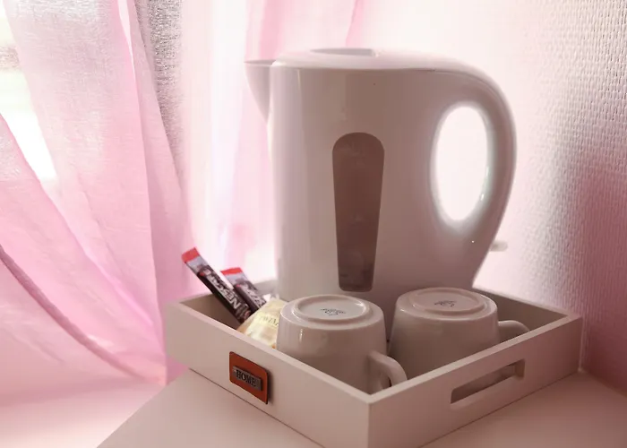 Hotell La Couronne 2*